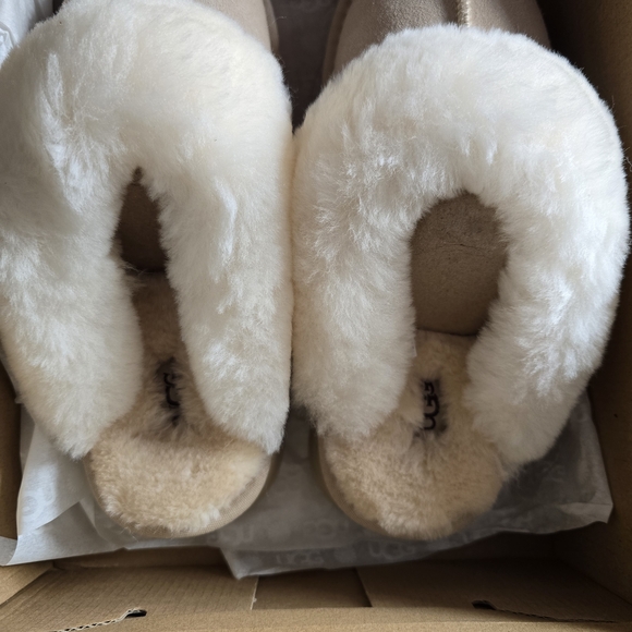 UGG Beige Fluffy Platform Slippers - Picture 3 of 5